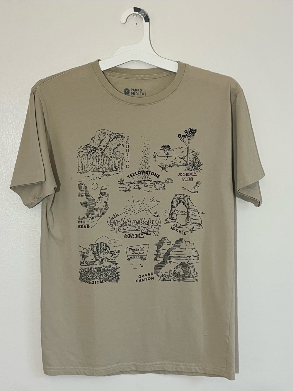 Parks Project Unisex Landmarks Graphic Tee - Khaki Small